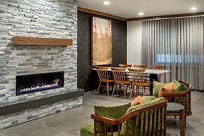 Fairfield Inn & Suites by Marriott Saratoga Malta