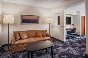 Fairfield Inn & Suites by Marriott Saratoga Malta