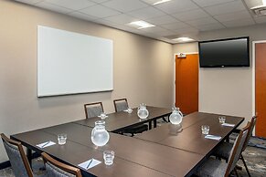 Fairfield Inn & Suites by Marriott Saratoga Malta