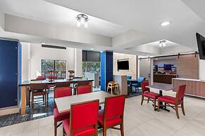 Holiday Inn Express & Suites Austin SW - Sunset Valley by IHG