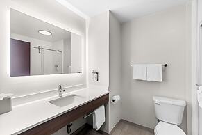 Holiday Inn Express & Suites Austin SW - Sunset Valley by IHG