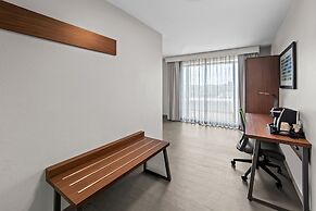 Holiday Inn Express & Suites Austin SW - Sunset Valley by IHG