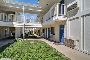 Motel 6 Schiller Park, IL - Chicago O'Hare