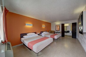 Motel 6 San Antonio, TX - Downtown - Market Square