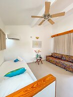 Cocoplum Beach Hotel