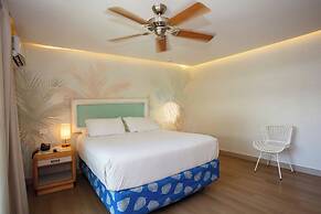 Cocoplum Beach Hotel
