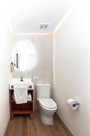 Cocoplum Beach Hotel