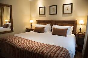 Del Bosque Apart Hotel