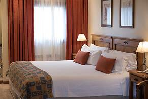 Del Bosque Apart Hotel