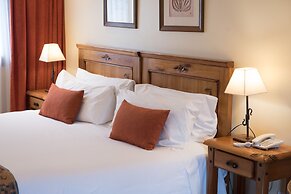 Del Bosque Apart Hotel