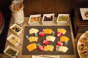 Les Suites Taipei Ching Cheng