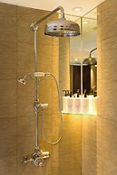 Les Suites Taipei Ching Cheng