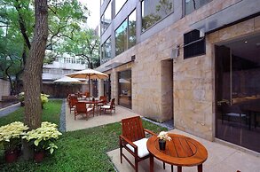 Les Suites Taipei Ching Cheng