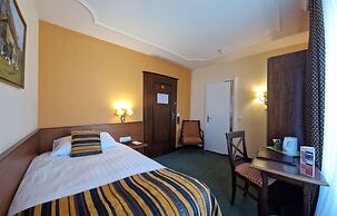 Athmos Hotel