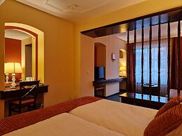 Athmos Hotel