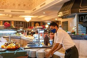 Hotel Sol Azur Beach