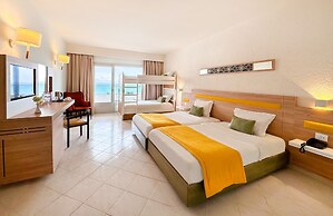 Hotel Sol Azur Beach