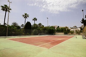 Hotel Sol Azur Beach