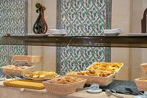 Hotel Sol Azur Beach