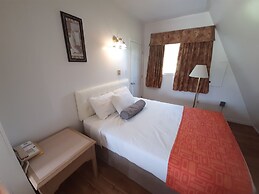 Howard Johnson by Wyndham Woodstock NB