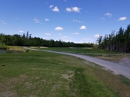 Howard Johnson by Wyndham Woodstock NB