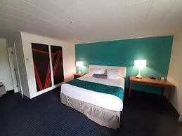 Howard Johnson by Wyndham Woodstock NB