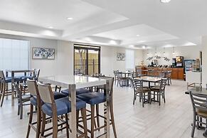 Best Western Plus Executive Hotel & Suites