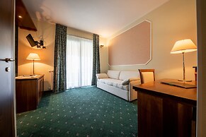 Hotel Elena