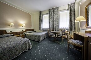 Hotel Elena