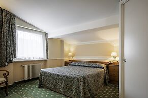 Hotel Elena