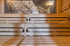 Miramonti Boutique Hotel