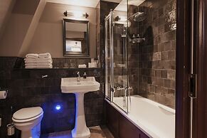 The Sanctuary House Hotel