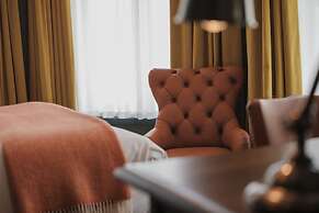 The Sanctuary House Hotel