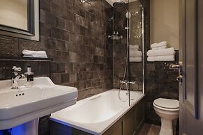 The Sanctuary House Hotel