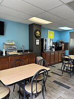 Days Inn by Wyndham West Branch Iowa City Area