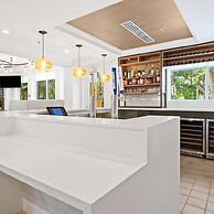 Hilton Garden Inn Fort Lauderdale Airport-Cruise Port