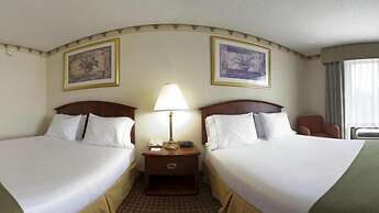 Holiday Inn Express North East by IHG