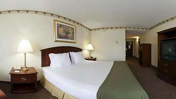 Holiday Inn Express North East by IHG