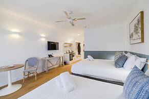 The Quarters, Ascend Hotel Collection