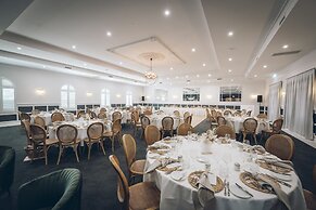 The Quarters, Ascend Hotel Collection