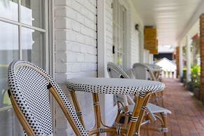 The Quarters, Ascend Hotel Collection