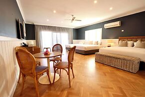 The Quarters, Ascend Hotel Collection