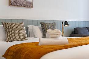 The Quarters, Ascend Hotel Collection