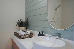 The Quarters, Ascend Hotel Collection