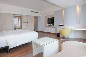 Mercure Convention Center Ancol