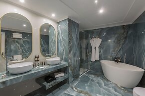 Atlantis Bay - VRetreats