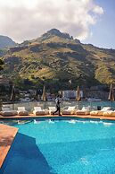 Atlantis Bay - VRetreats