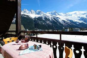 Les Balcons du Savoy