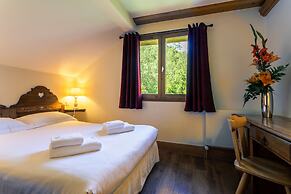 Les Balcons du Savoy