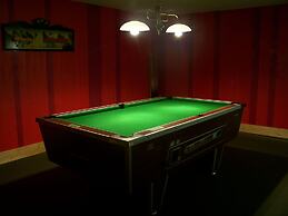 Les Balcons du Savoy